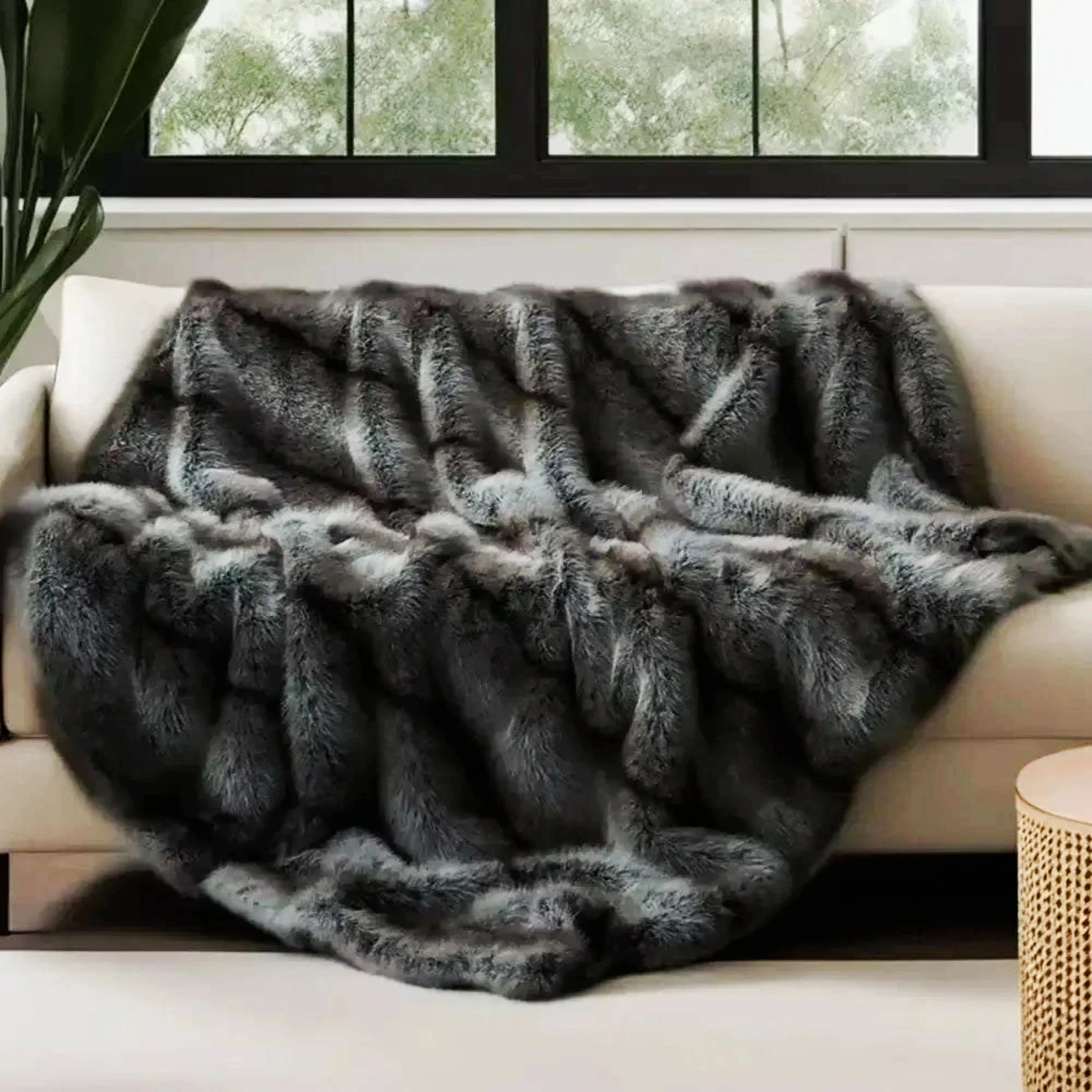 Faux Fur Blanket - Elegant Plaid Design for Beds & Sofas