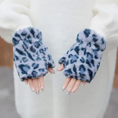 Soft Leopard Fingerless Gloves