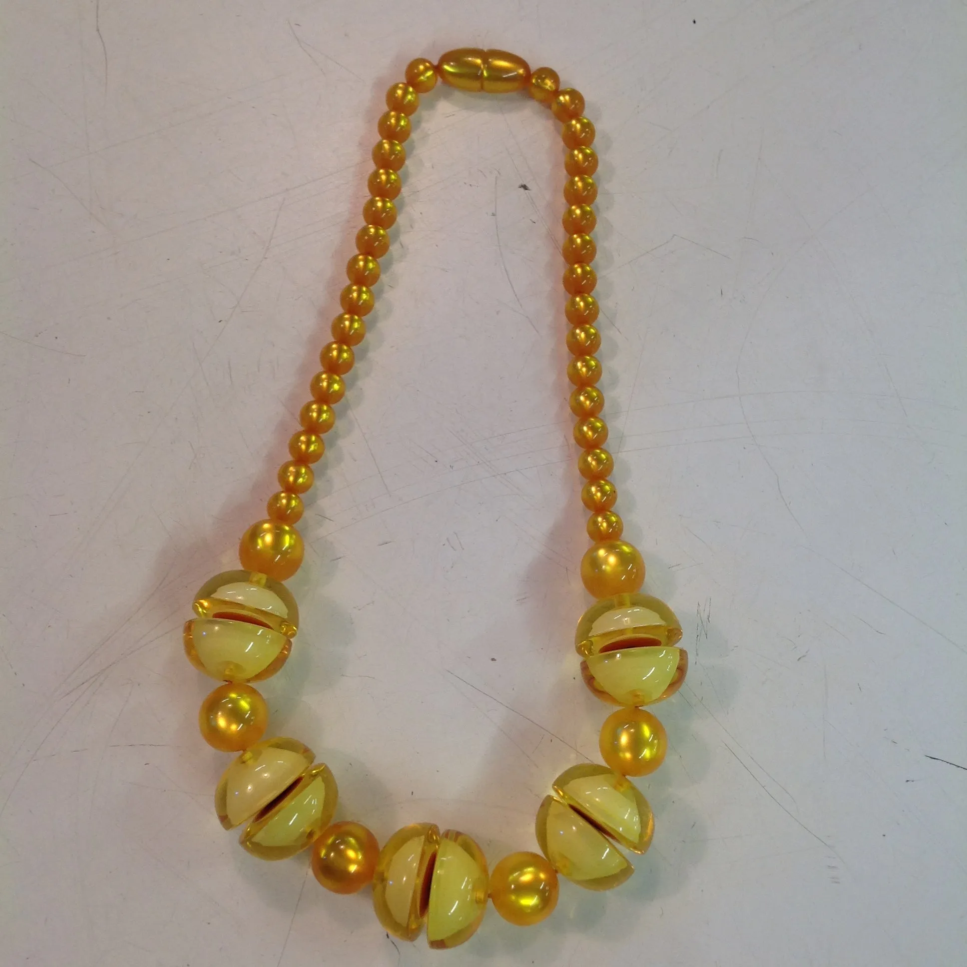 Vintage Plastic Honey Yellow Happy Chunky Beaded Choker
